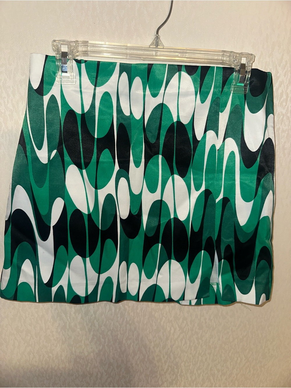 Zara Green Black White Abstract Wave Mini Skirt
